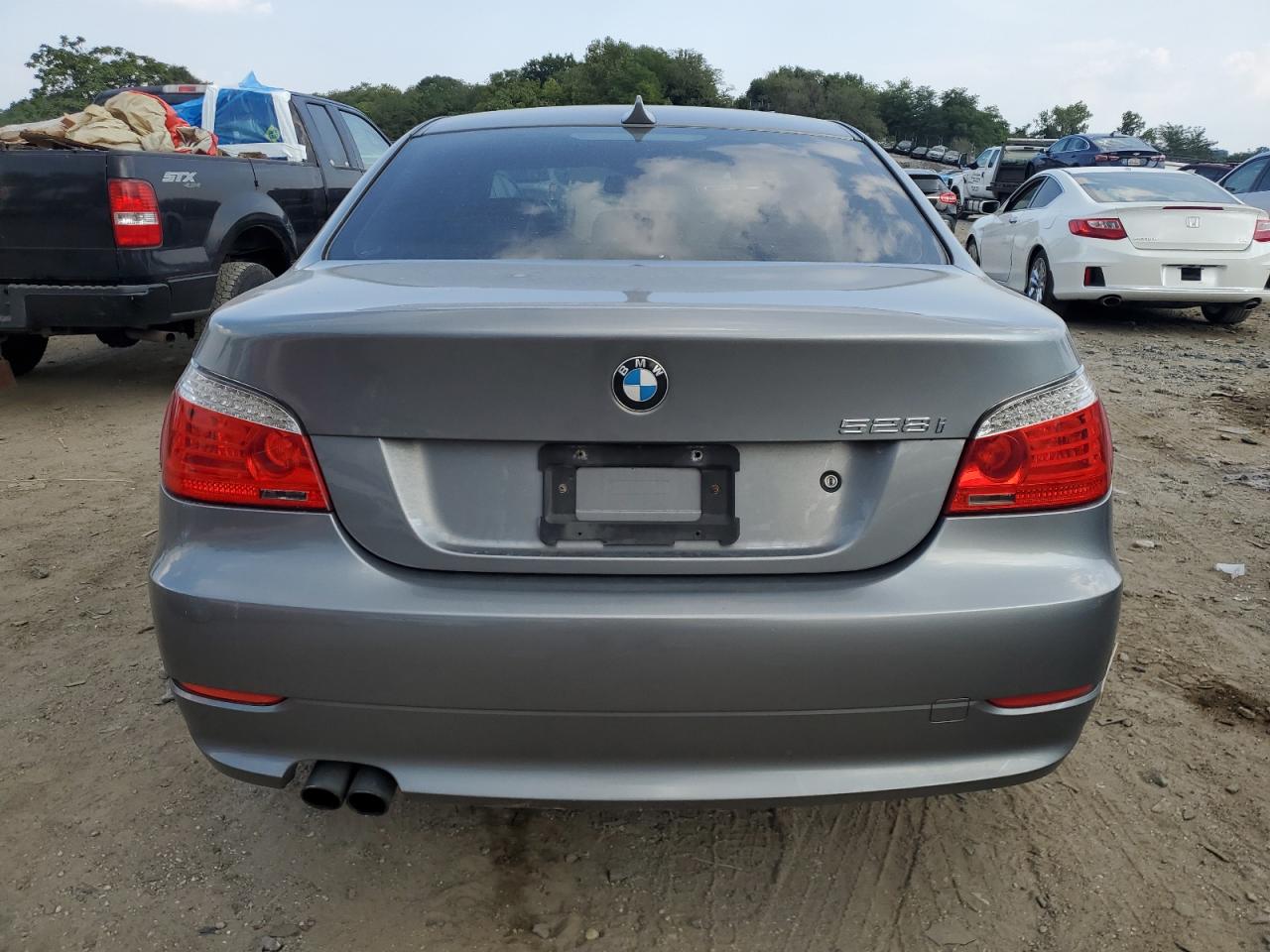 WBANV1C55AC388828 2010 BMW 528 Xi