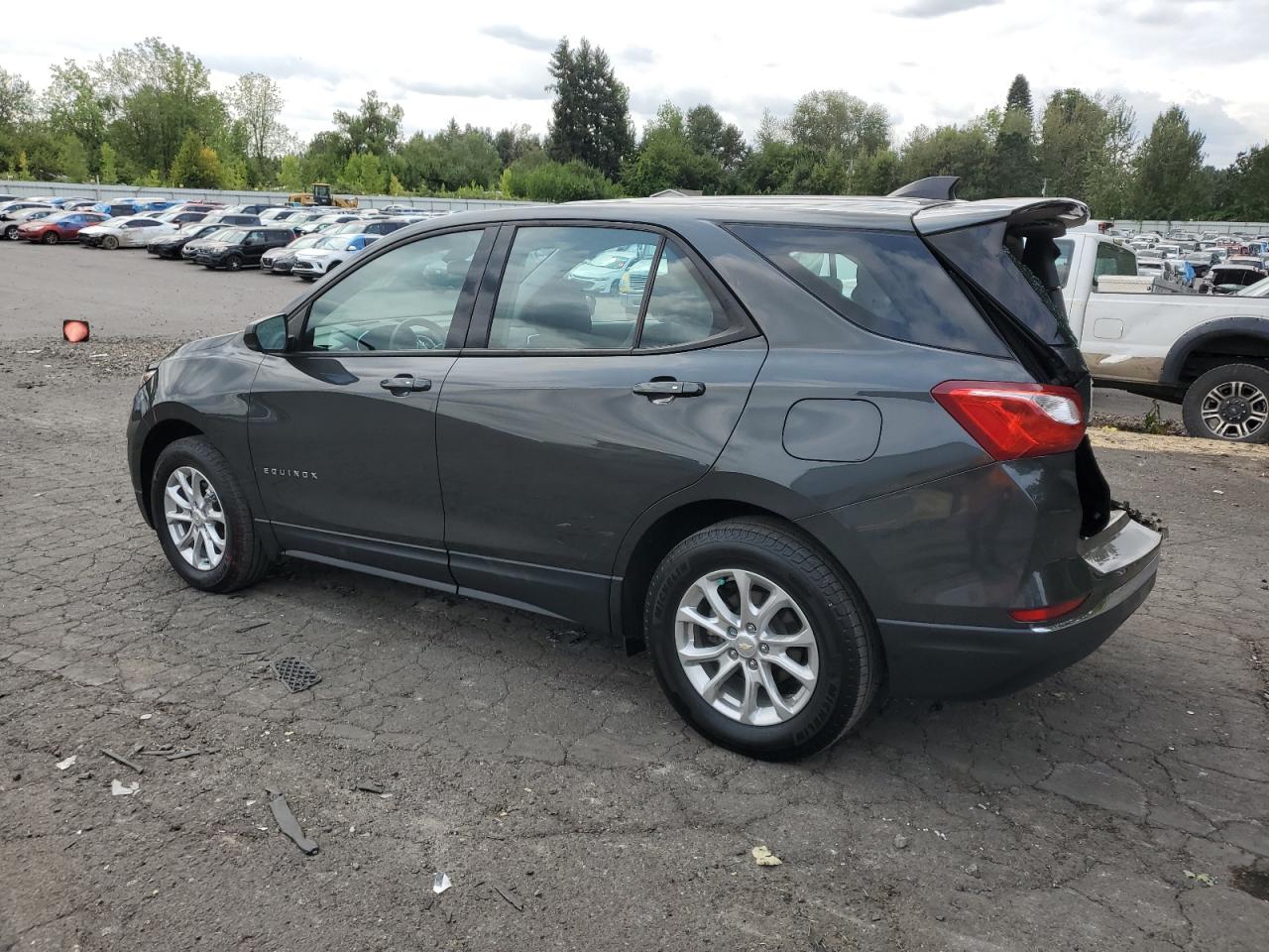 2GNAXREV2J6117457 2018 CHEVROLET EQUINOX - Image 2