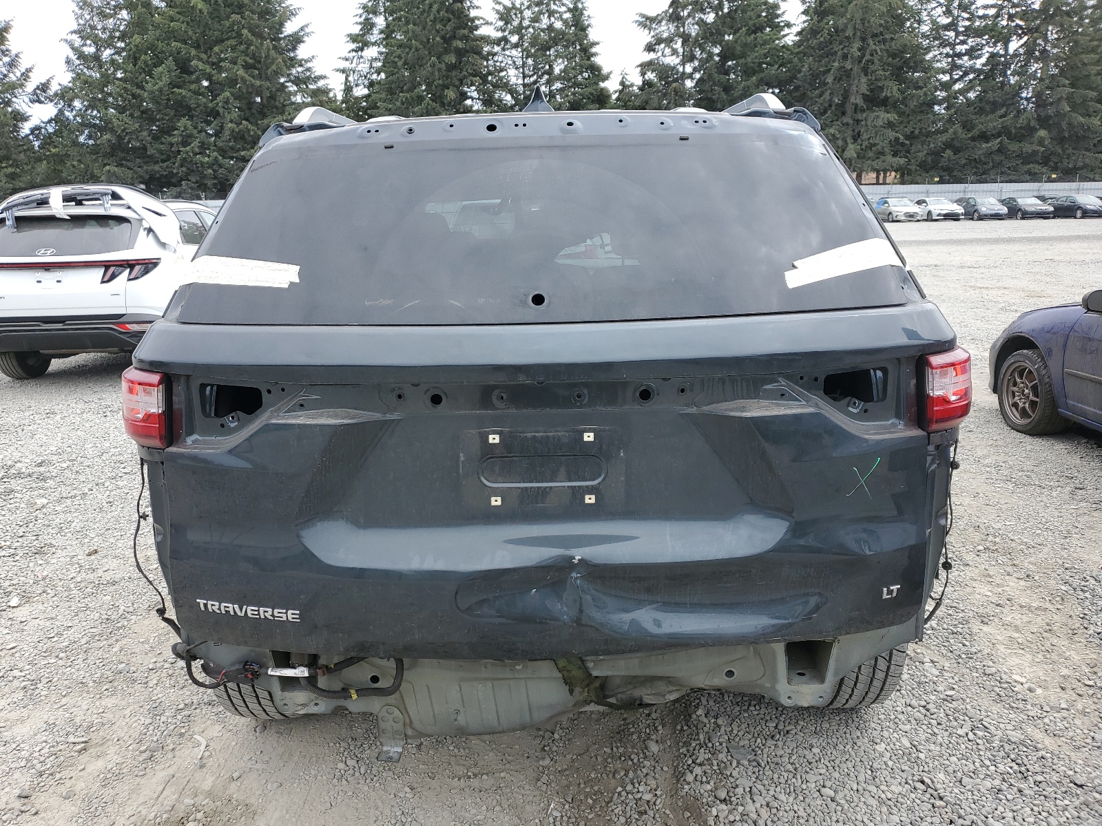 1GNERGKW7JJ166492 2018 Chevrolet Traverse Lt