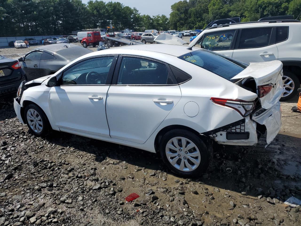 3KPC24A3XKE066153 2019 HYUNDAI ACCENT - Image 2