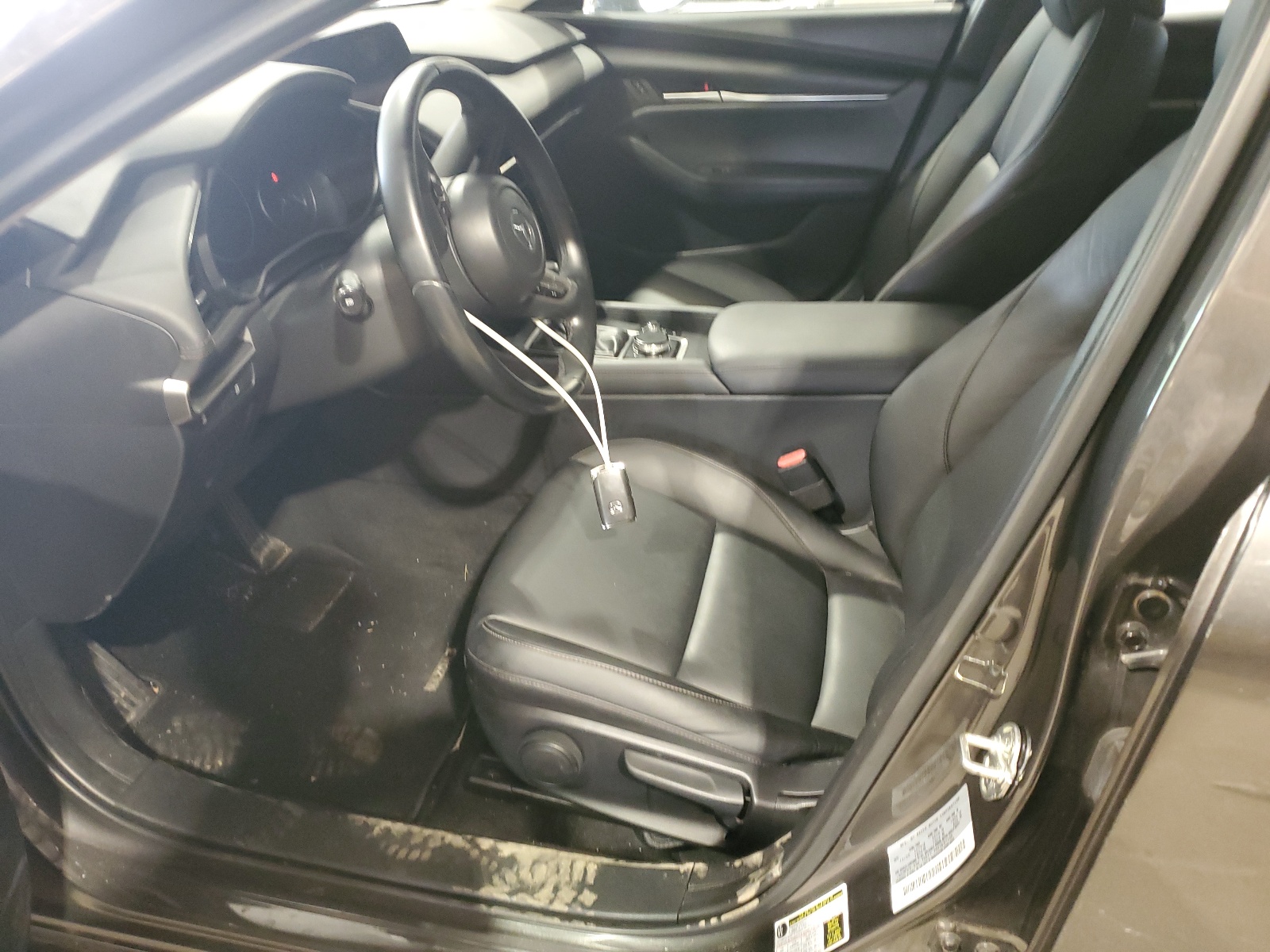 JM1BPABL6M1323096 2021 Mazda 3 Select