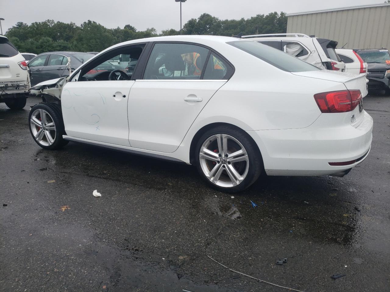 3VW4T7AJ4FM336018 2015 VOLKSWAGEN JETTA - Image 2