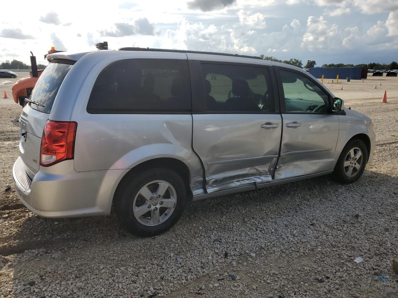 2012 Dodge Grand Caravan Sxt VIN: 2C4RDGCG7CR377724 Lot: 68257624