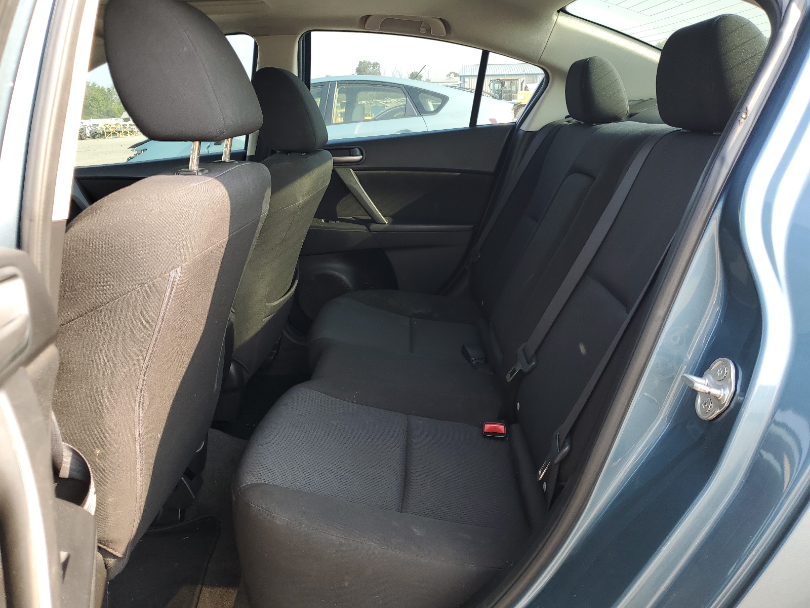 JM1BL1SG5A1300158 2010 Mazda 3 I