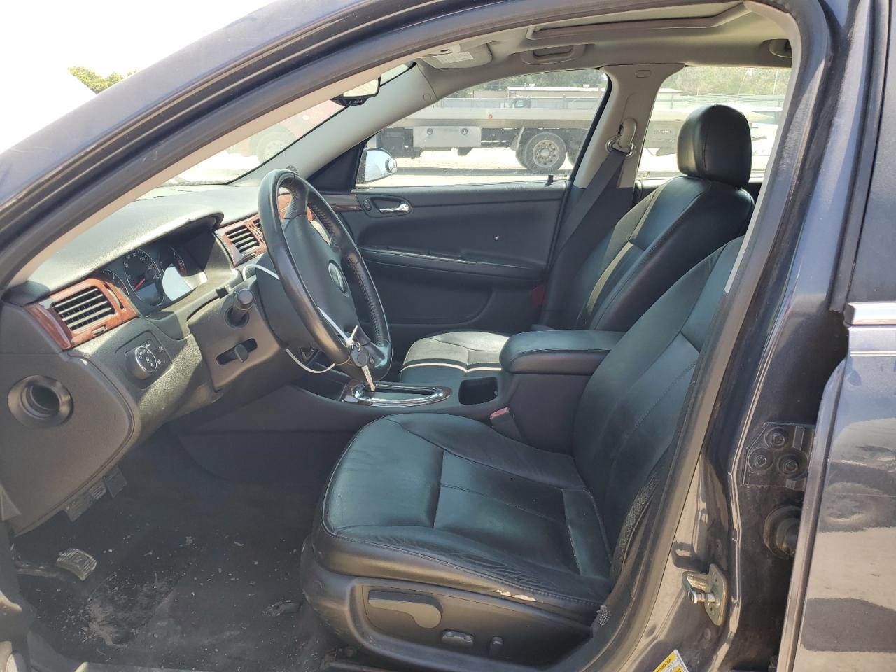 2008 Chevrolet Impala Ltz VIN: 2G1WU583689198717 Lot: 66352534