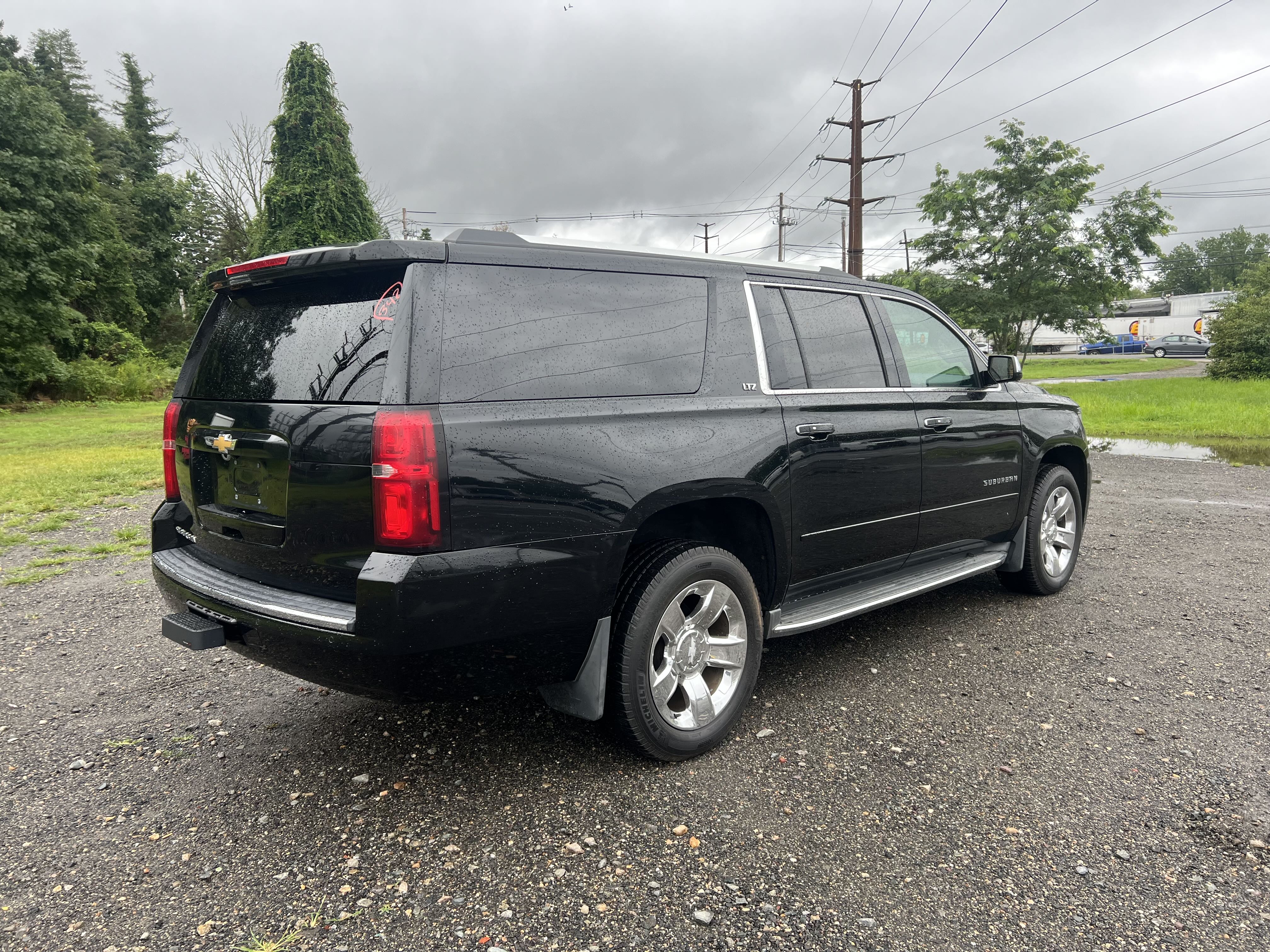 2016 Chevrolet Suburban K1500 Ltz vin: 1GNSKJKC8GR133621