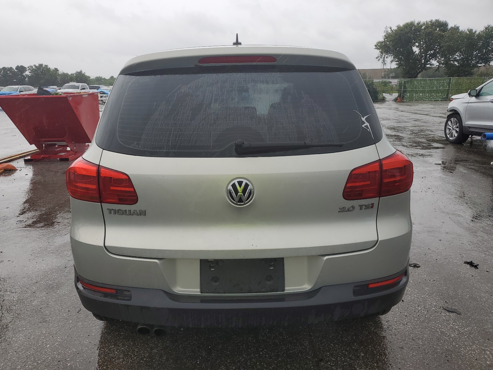 WVGAV3AX7EW526256 2014 Volkswagen Tiguan S