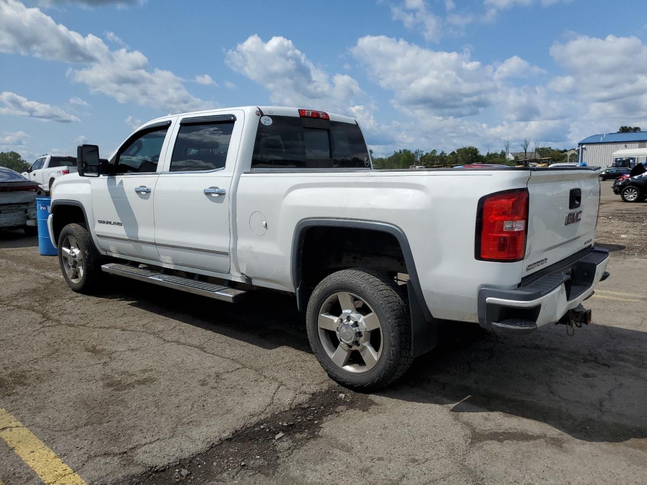 2016 GMC Sierra K2500 Denali VIN: 1GT12UE82GF182280 Lot: 68532914