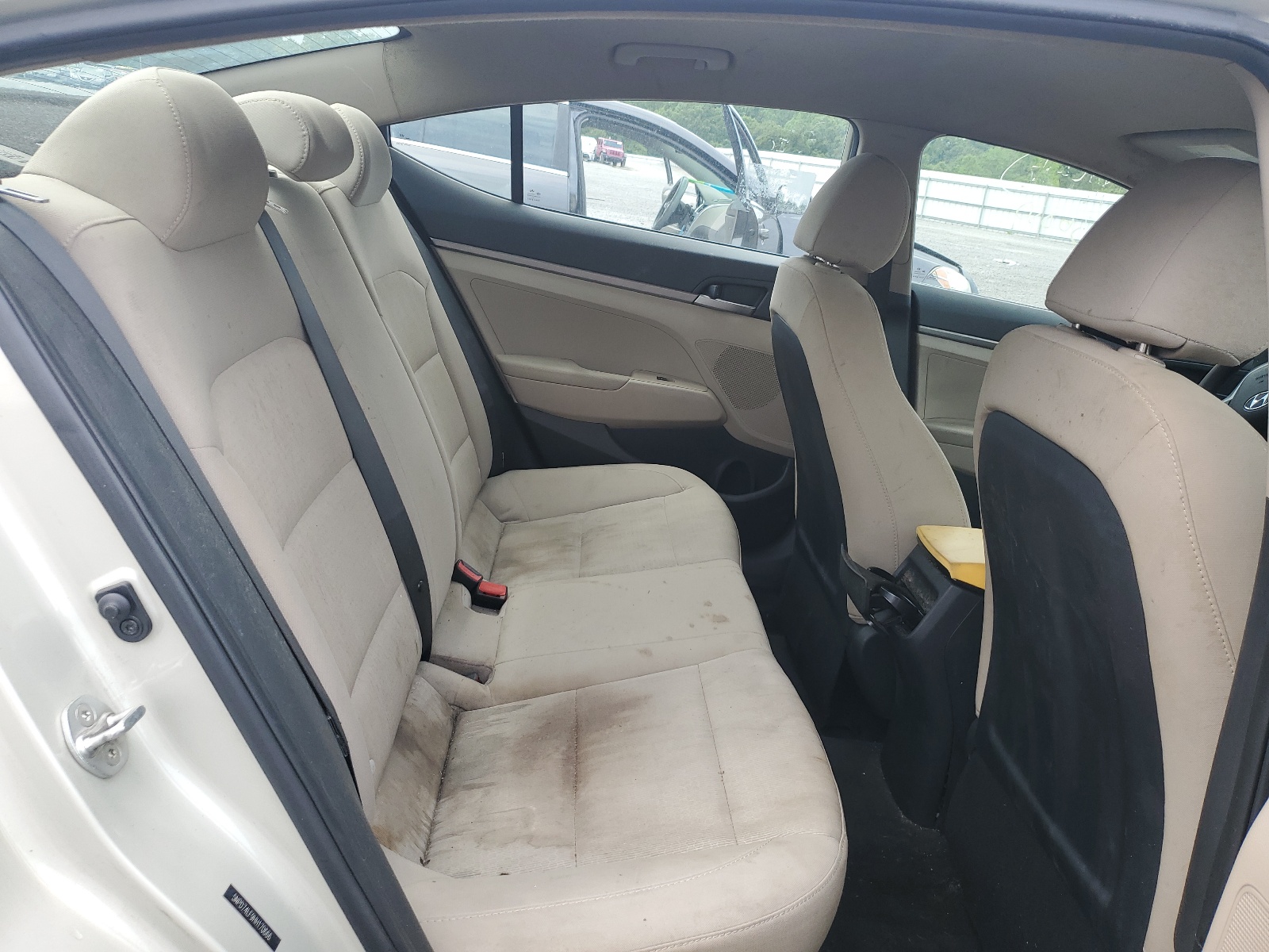 5NPD74LF9HH170666 2017 Hyundai Elantra Se