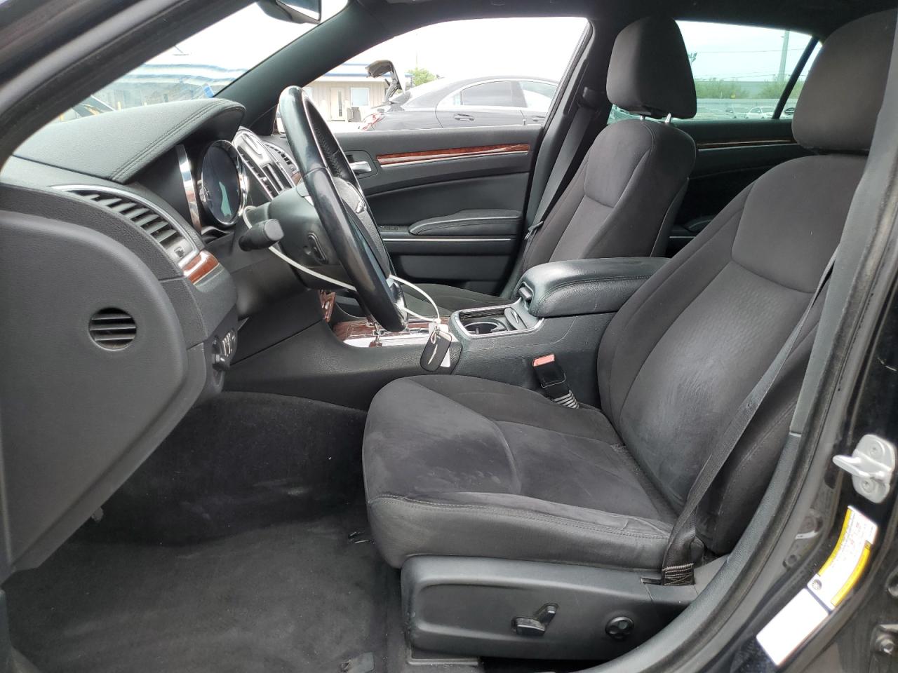 2012 Chrysler 300 VIN: 2C3CCAAG0CH107852 Lot: 65951554