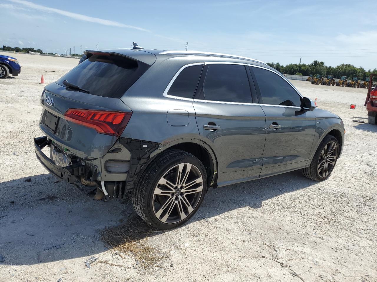 2018 Audi Sq5 Prestige VIN: WA1C4AFY0J2064155 Lot: 64546094