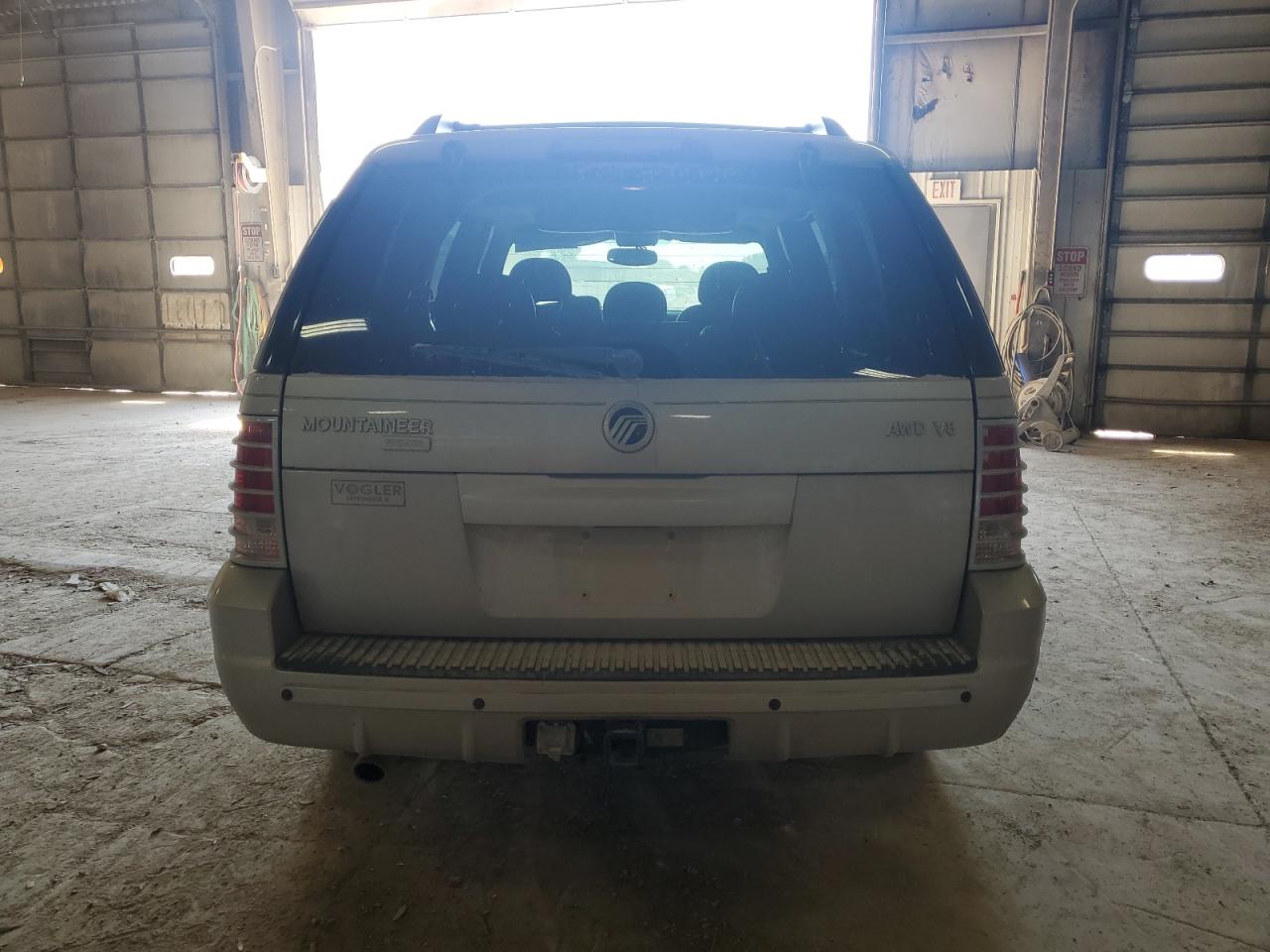 2005 Mercury Mountaineer VIN: 4M2DU86W25ZJ18550 Lot: 68828384