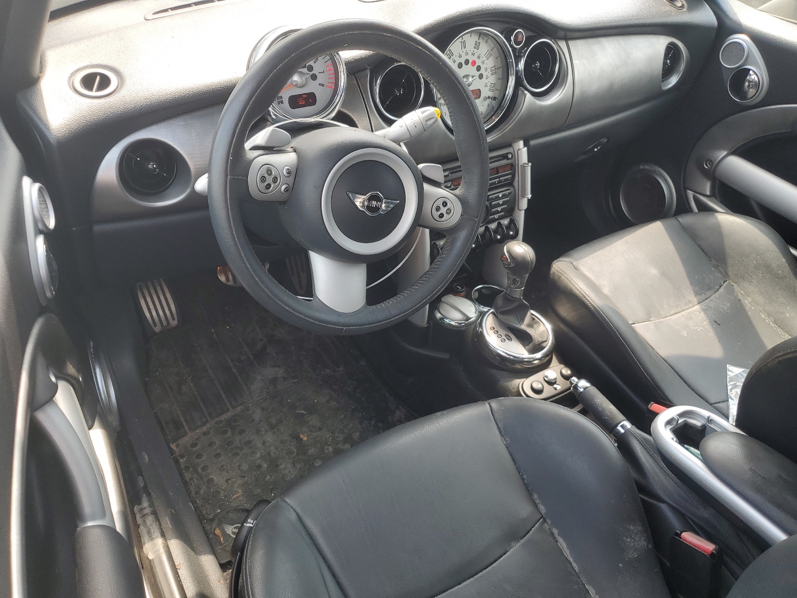 WMWRH33516TK59352 2006 Mini Cooper S