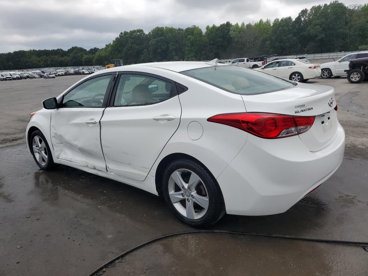 2013 Hyundai Elantra Gls VIN: 5NPDH4AE7DH454931 Lot: 65938104