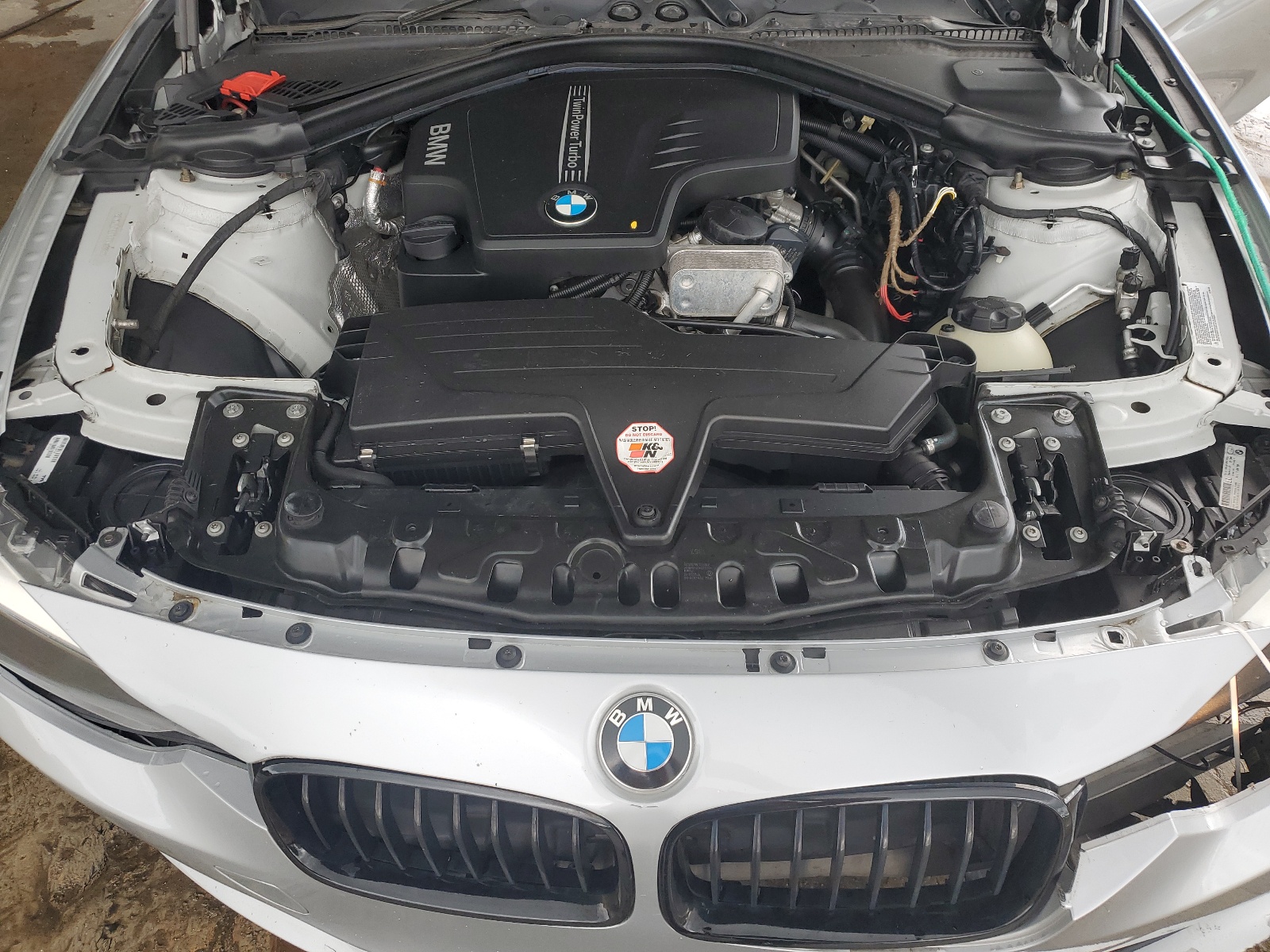 2014 BMW 320 I vin: WBA3B1C51EPE14522