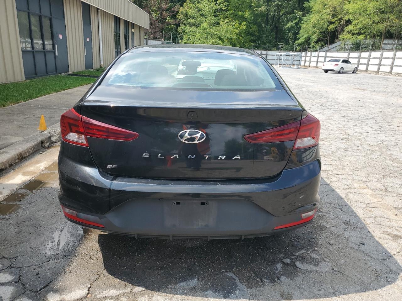 2019 Hyundai Elantra Se VIN: KMHD74LF5KU781190 Lot: 69592734