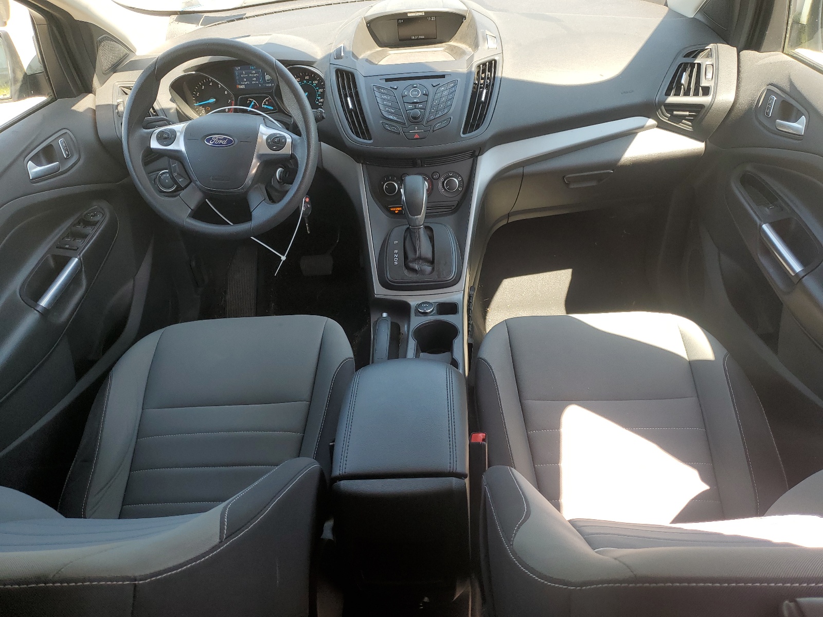 1FMCU9G98FUA30144 2015 Ford Escape Se