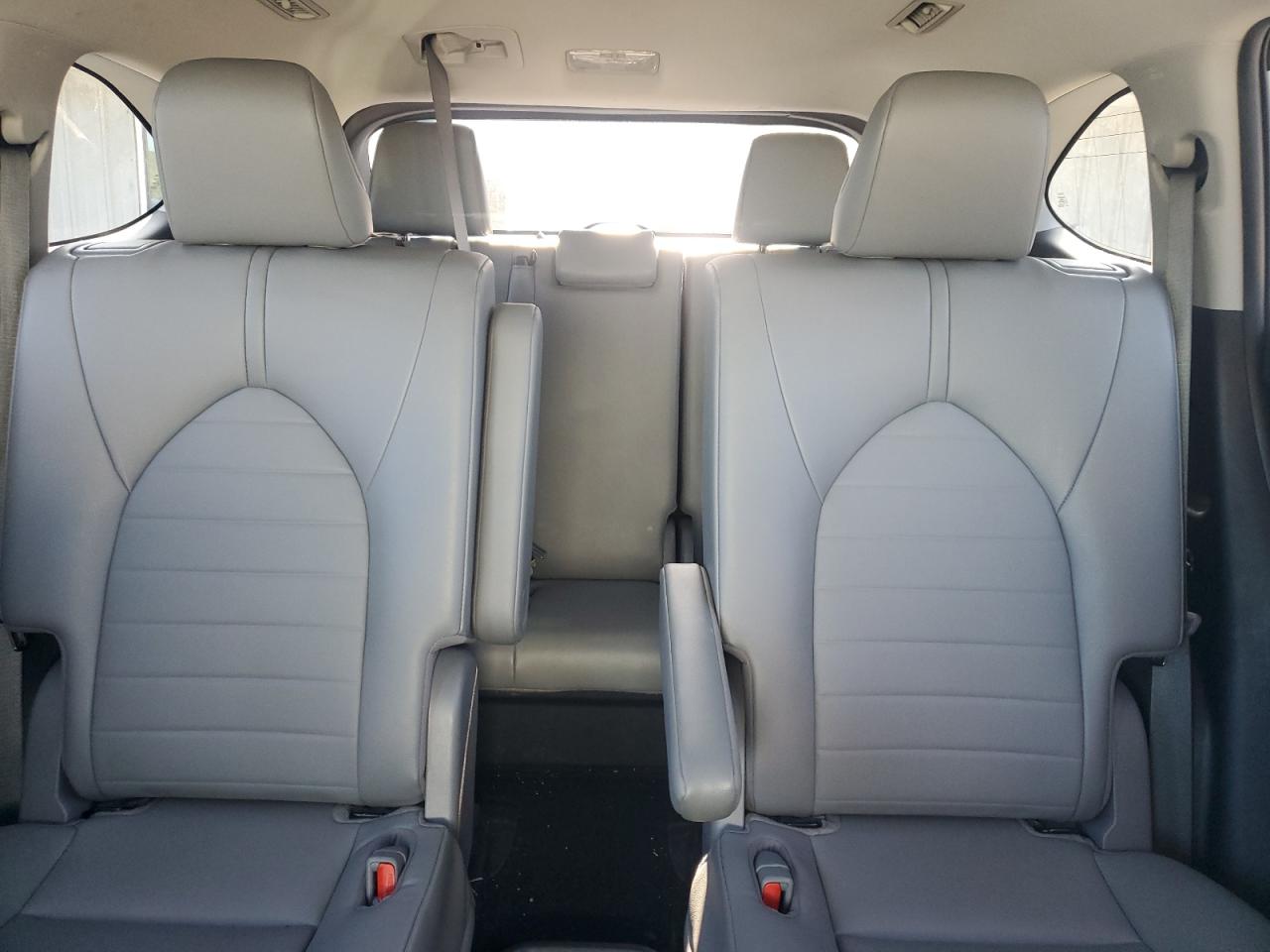 2022 Toyota Highlander Xle VIN: 5TDGZRBH4NS568753 Lot: 68531764