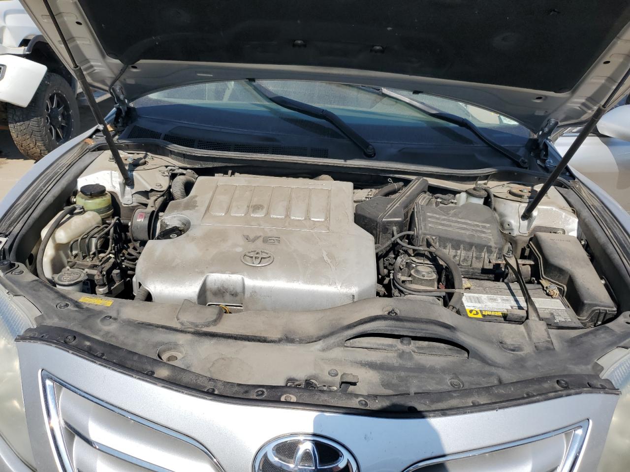 2011 Toyota Camry - Image 11