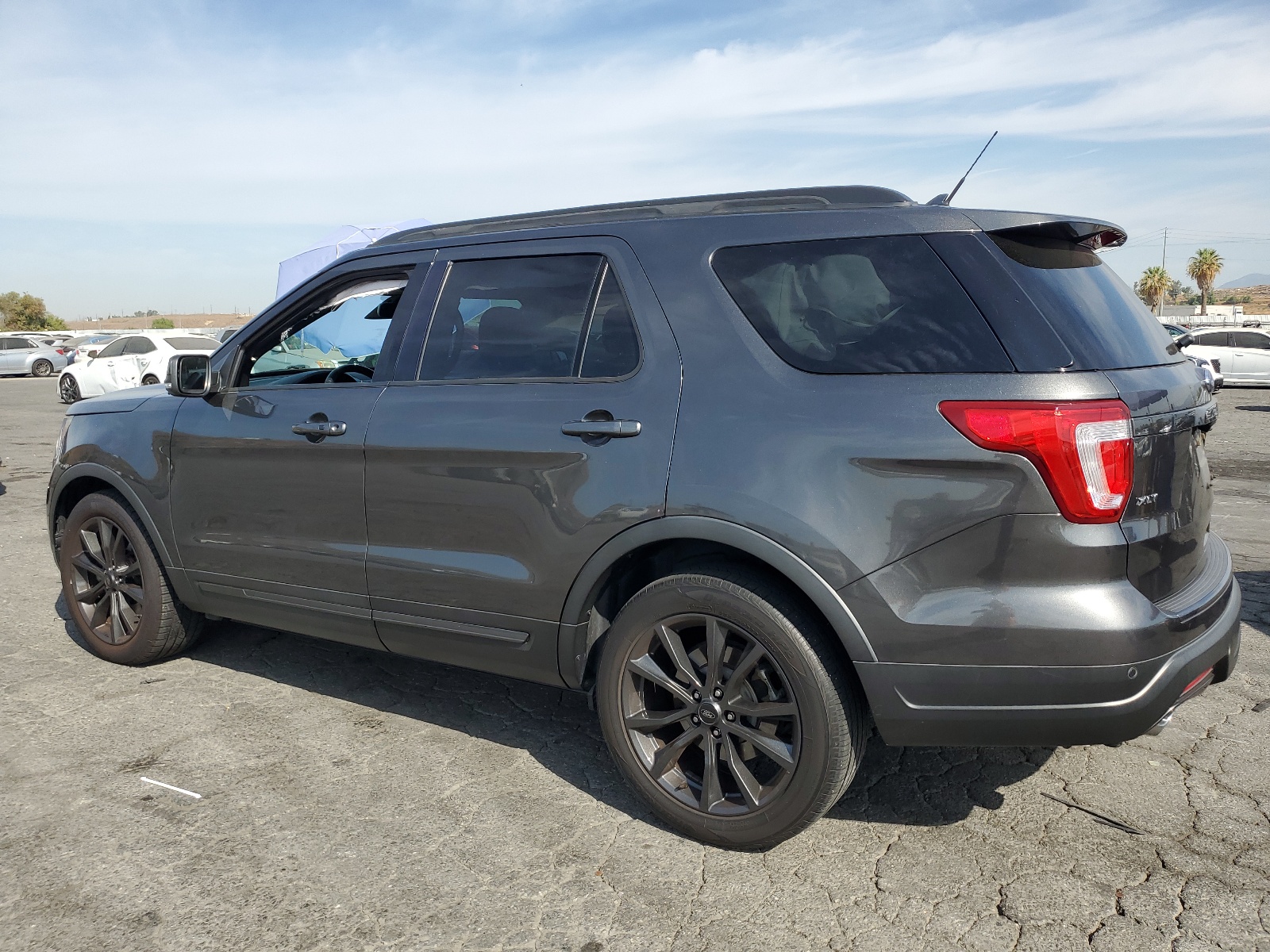 1FM5K7D81JGB09550 2018 Ford Explorer Xlt