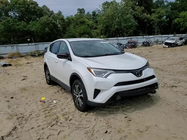 2018 Toyota Rav4 Le VIN: JTMBFREV3JJ743831 Lot: 68756884