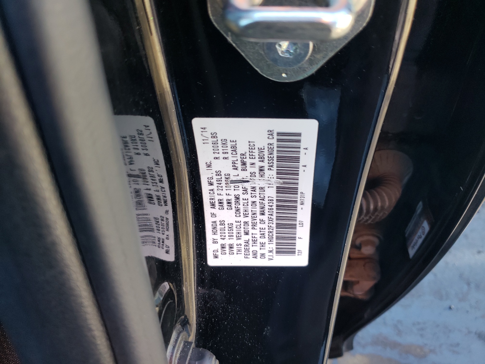 1HGCR2F3XFA064387 2015 Honda Accord Lx