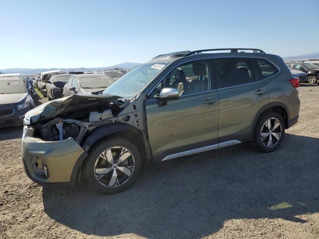  SUBARU FORESTER 2021 Зеленый