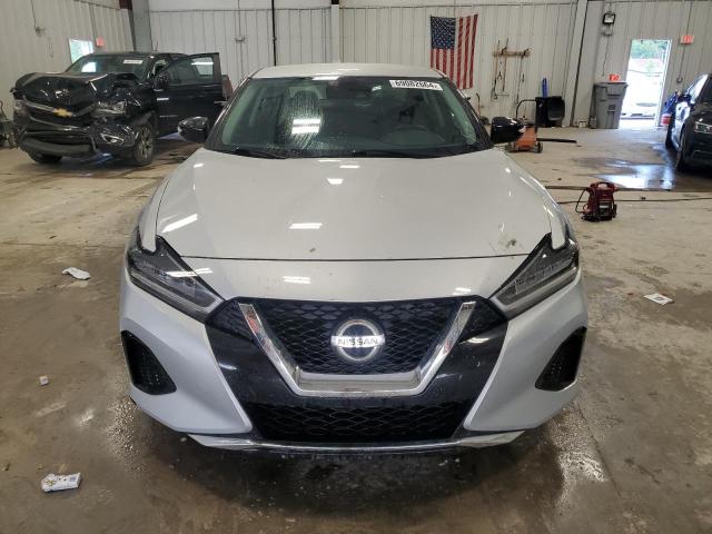 NISSAN MAXIMA 2022 Srebrny
