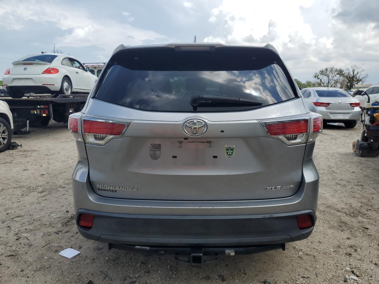 2016 Toyota Highlander Xle VIN: 5TDJKRFH1GS331905 Lot: 66920414
