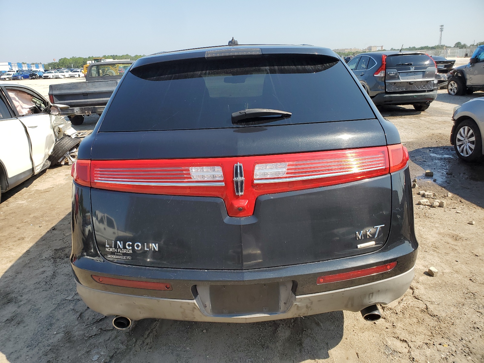 2LMHJ5AT3ABJ00325 2010 Lincoln Mkt