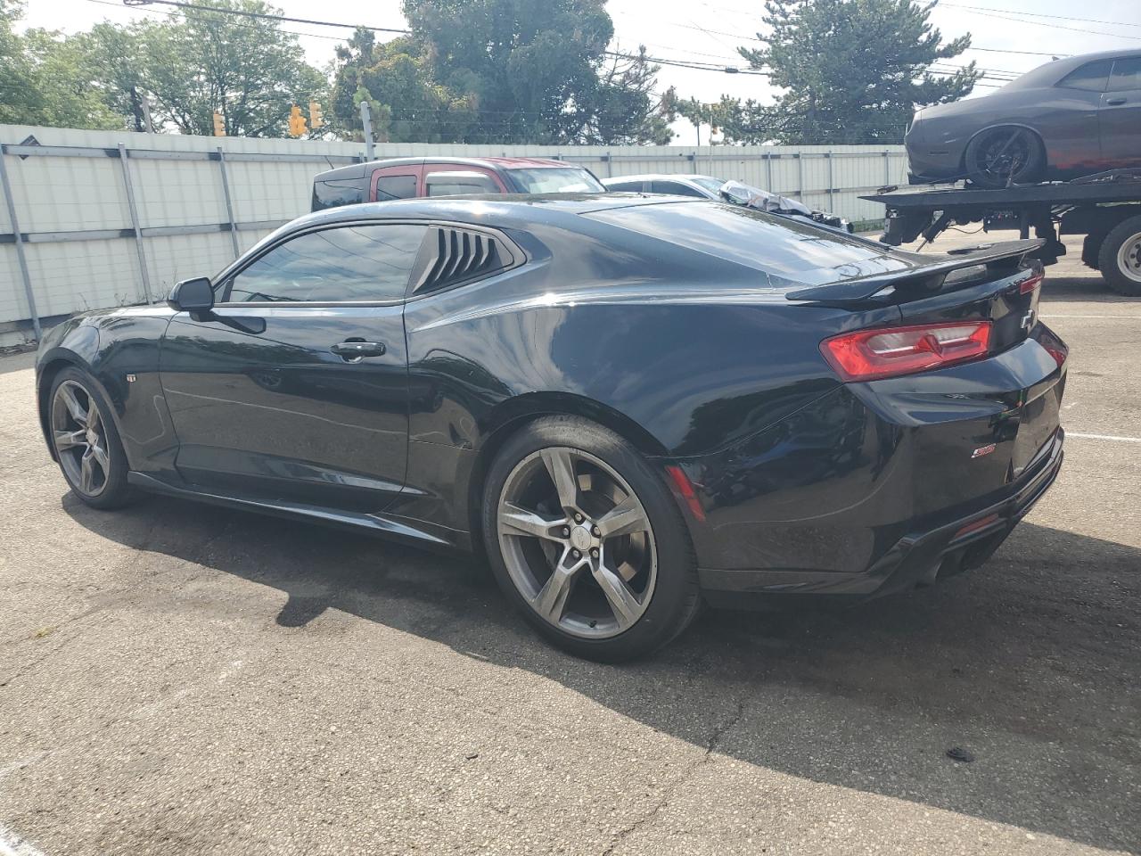 1G1FF1R73H0104162 2017 CHEVROLET CAMARO - Image 2