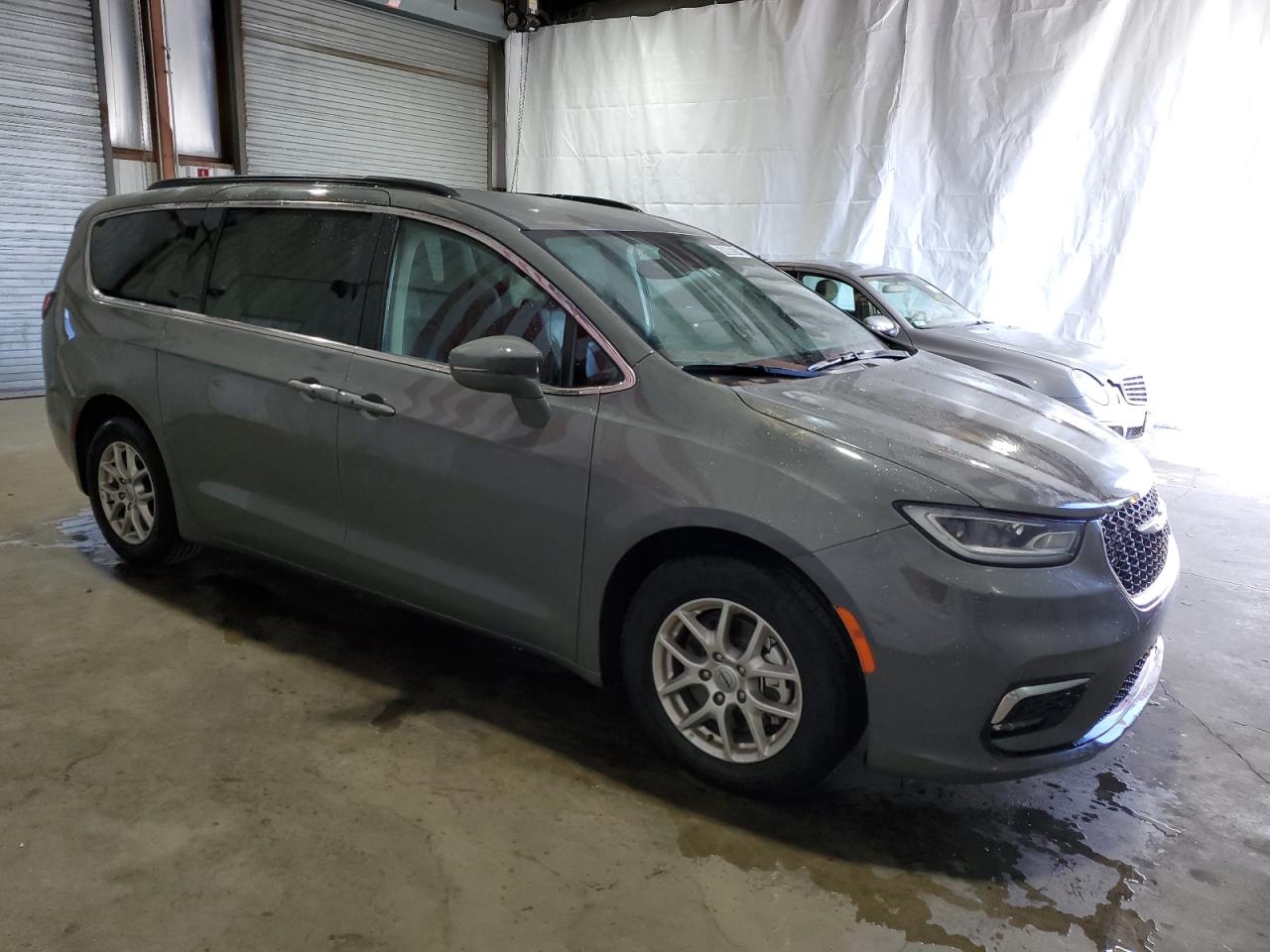 2022 Chrysler Pacifica - Image 4
