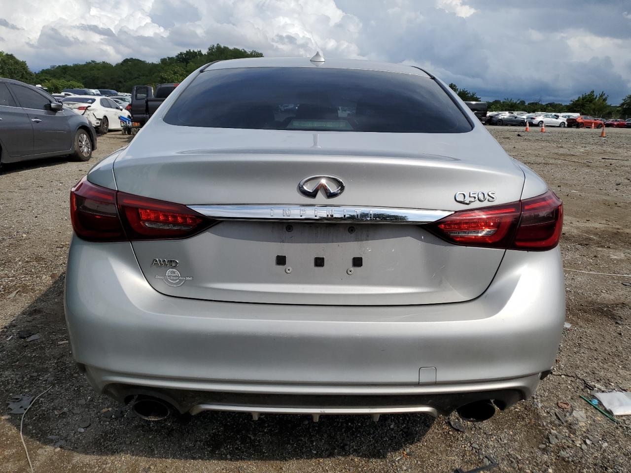 JN1EV7AR7JM442459 2018 Infiniti Q50 Luxe