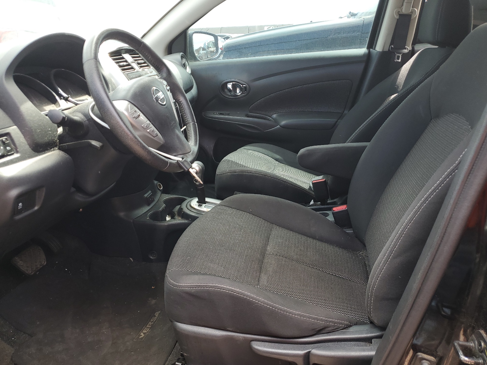 3N1CN7AP8HL820749 2017 Nissan Versa S