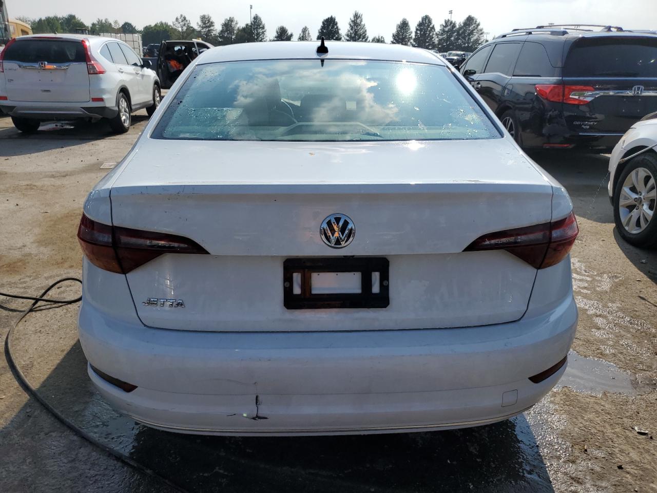 3VWE57BU2KM253348 2019 Volkswagen Jetta Sel