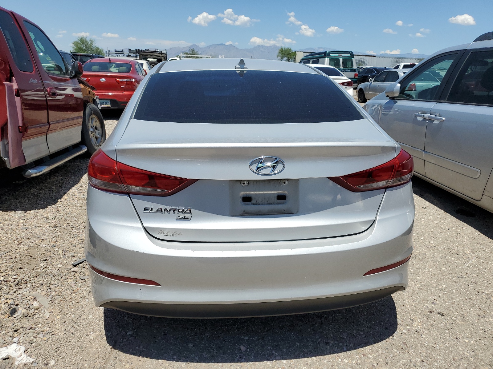 2017 Hyundai Elantra Se vin: KMHD74LF9HU182933