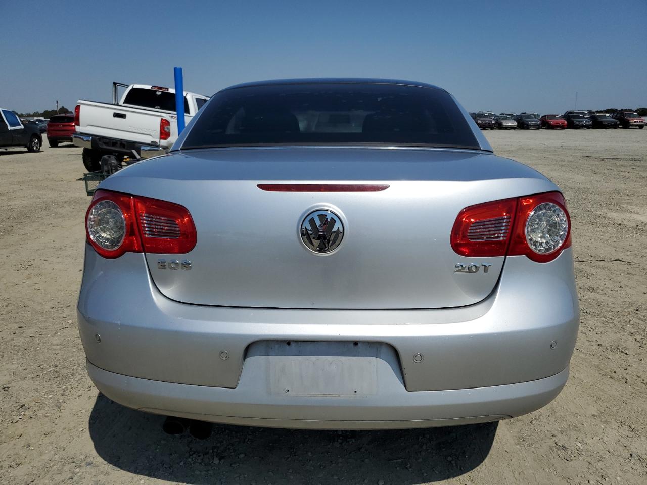 WVWBA7AH6AV018705 2010 Volkswagen Eos Turbo