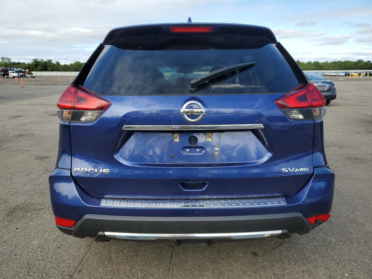 2017 Nissan Rogue Sv VIN: 5N1AT2MV1HC875459 Lot: 68007374