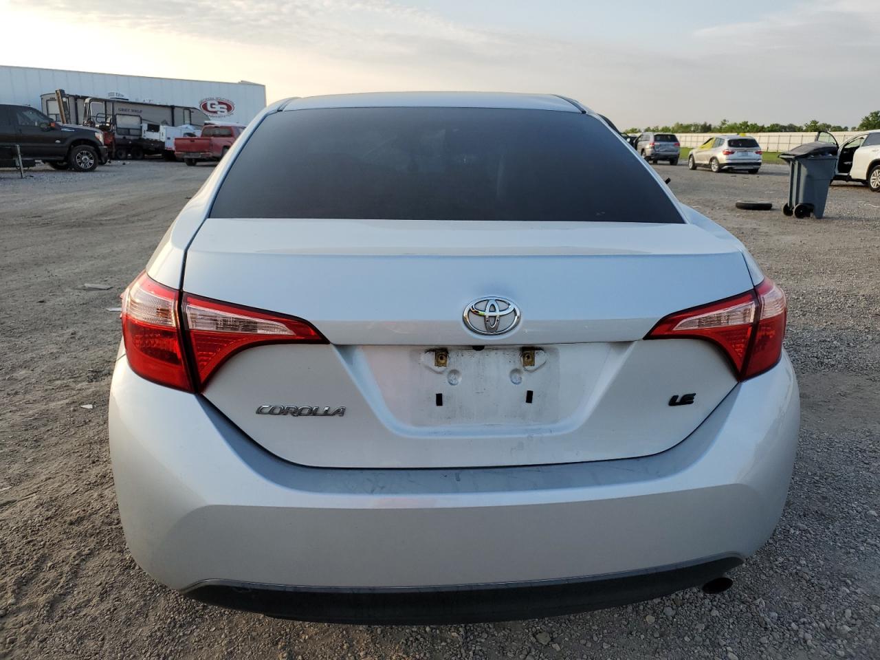 2019 Toyota Corolla L VIN: 2T1BURHE8KC229620 Lot: 68819654