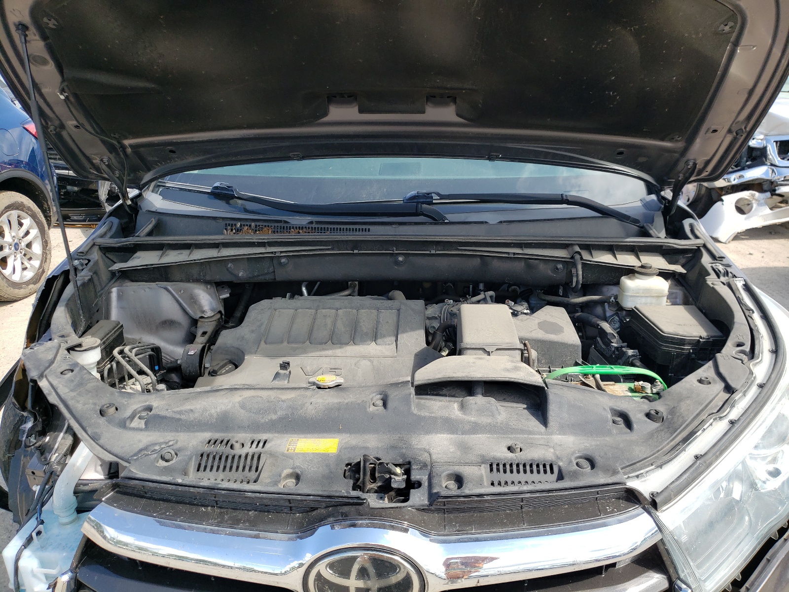 5TDDKRFH4ES059361 2014 Toyota Highlander Limited