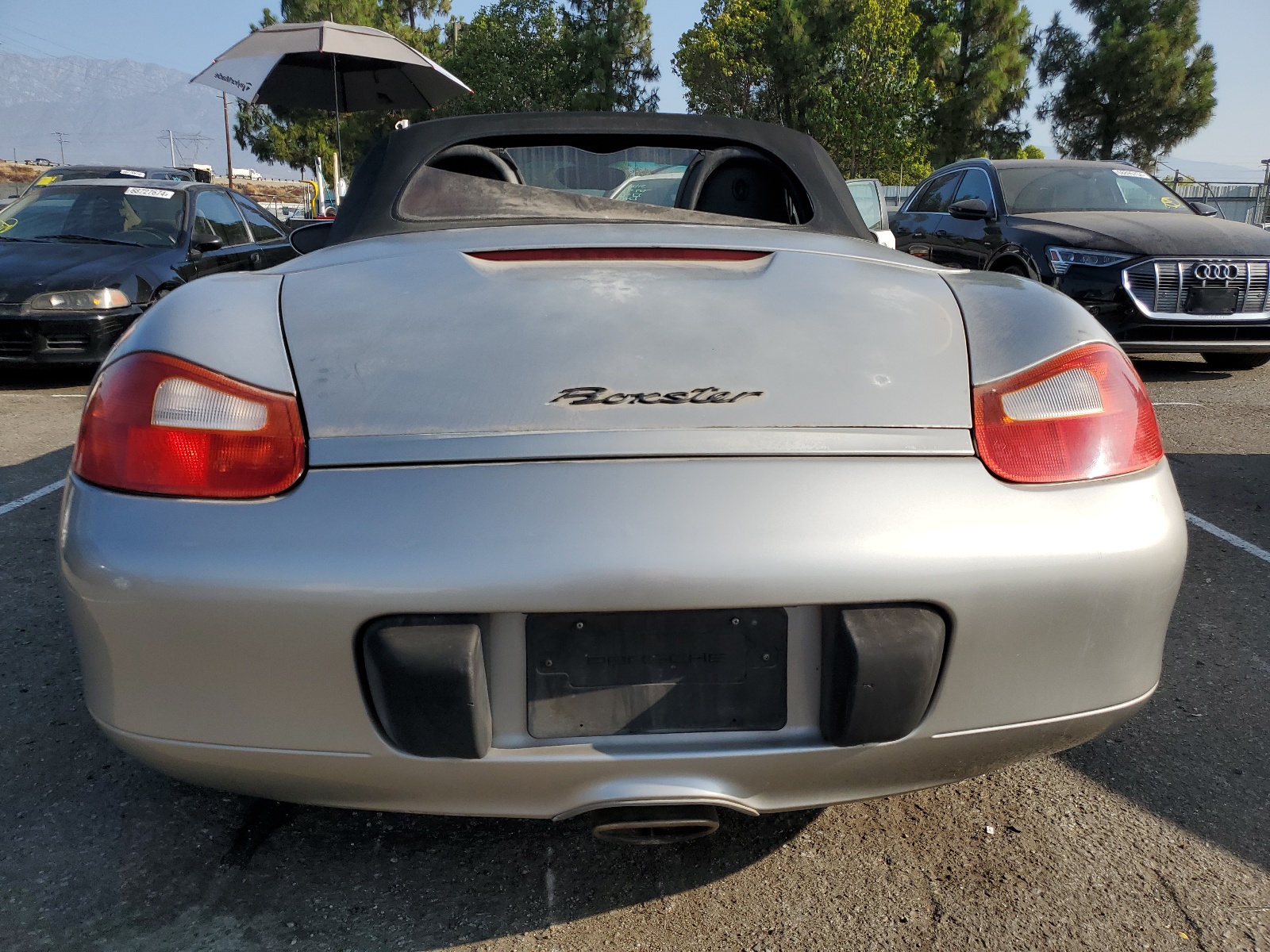 WP0CA2985YU620622 2000 Porsche Boxster