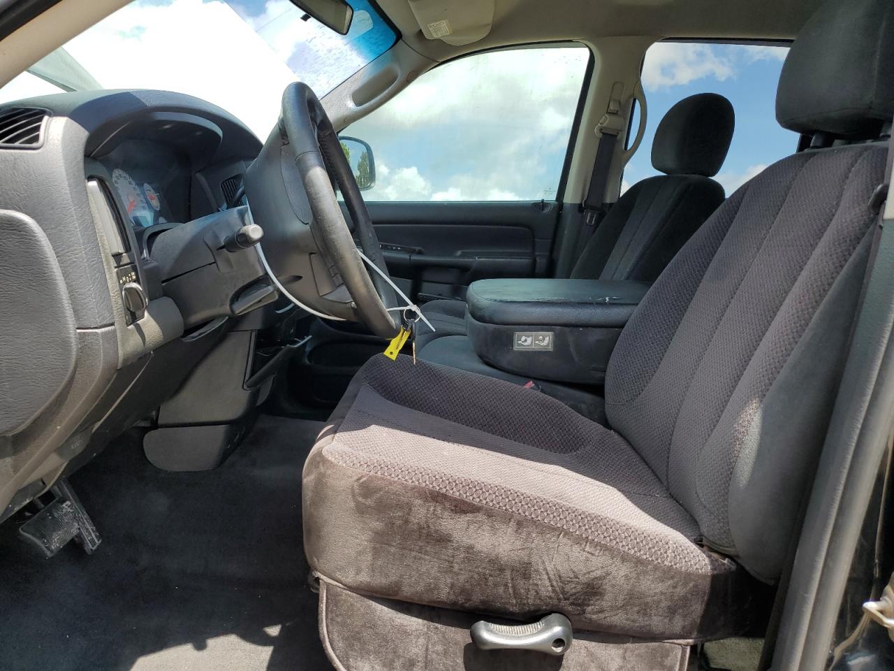 2003 Dodge Ram 1500 St VIN: 1D7HA18D73S284562 Lot: 66023654