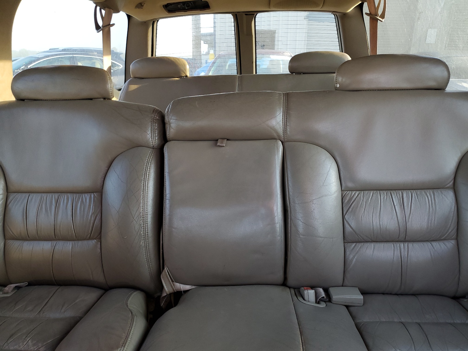 3GKEC16R2TG507365 1996 GMC Suburban C1500