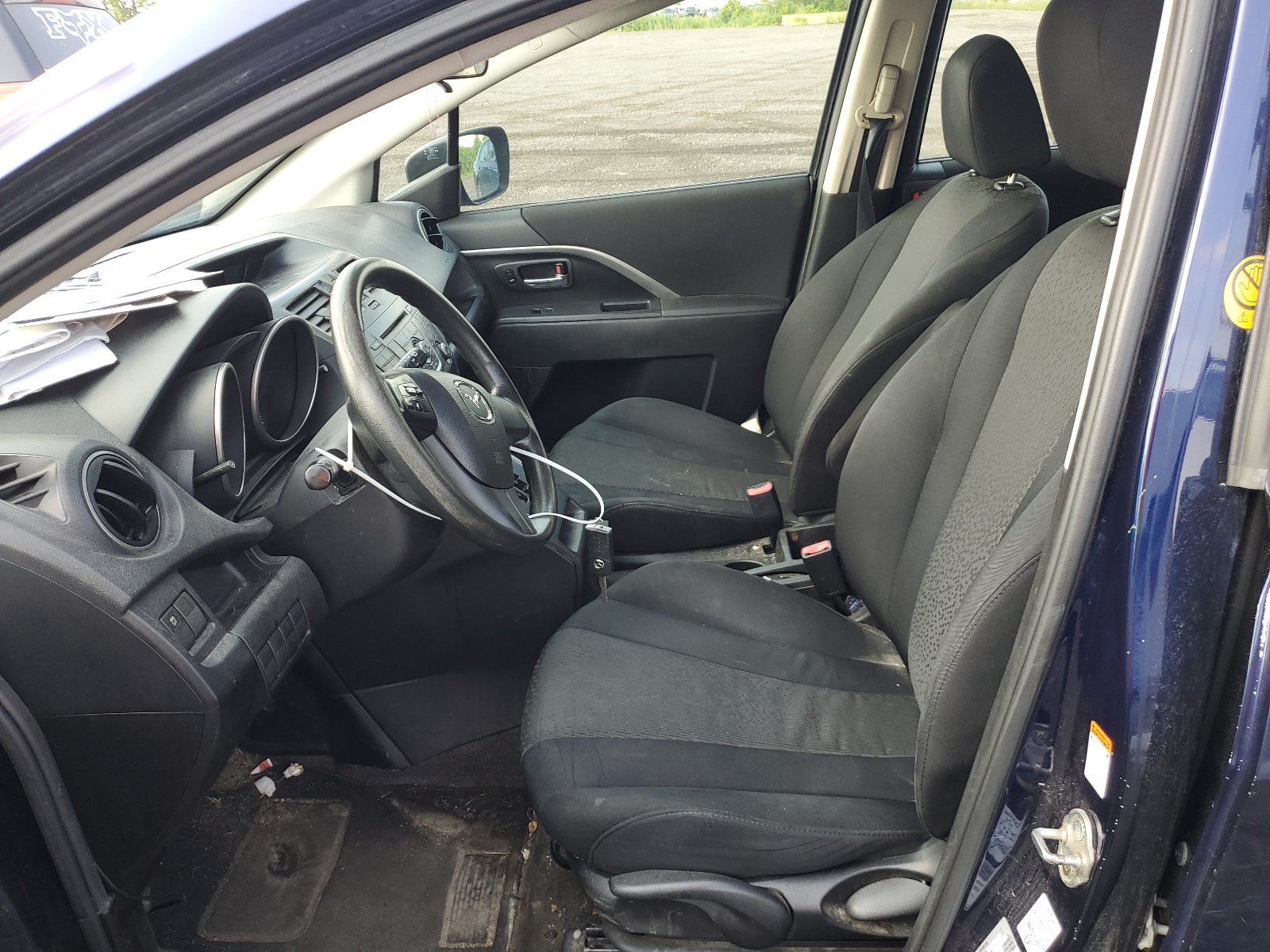 JM1CW2CL9C0117996 2012 Mazda 5