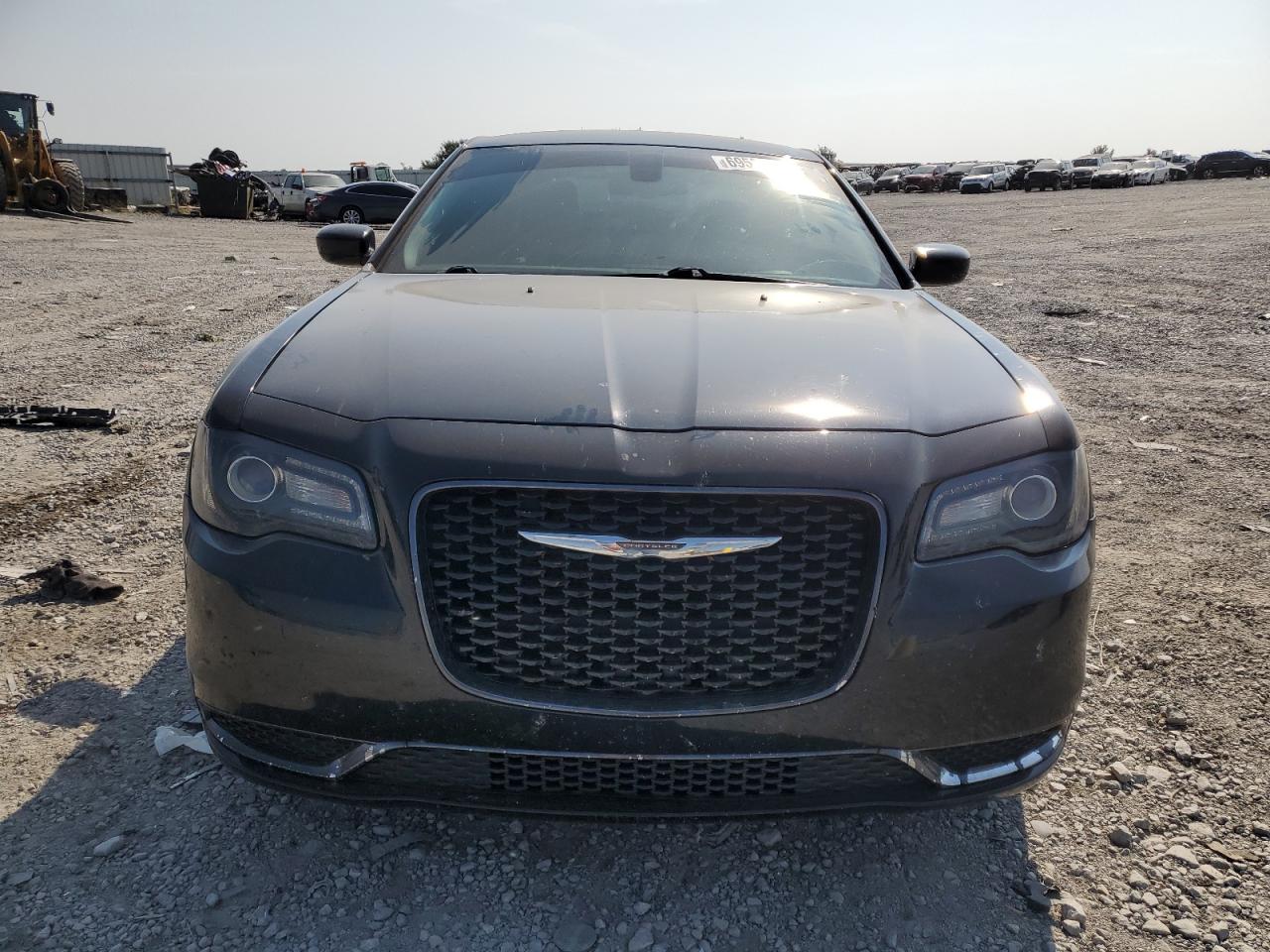 2018 Chrysler 300 Touring VIN: 2C3CCAAG1JH279269 Lot: 69584464