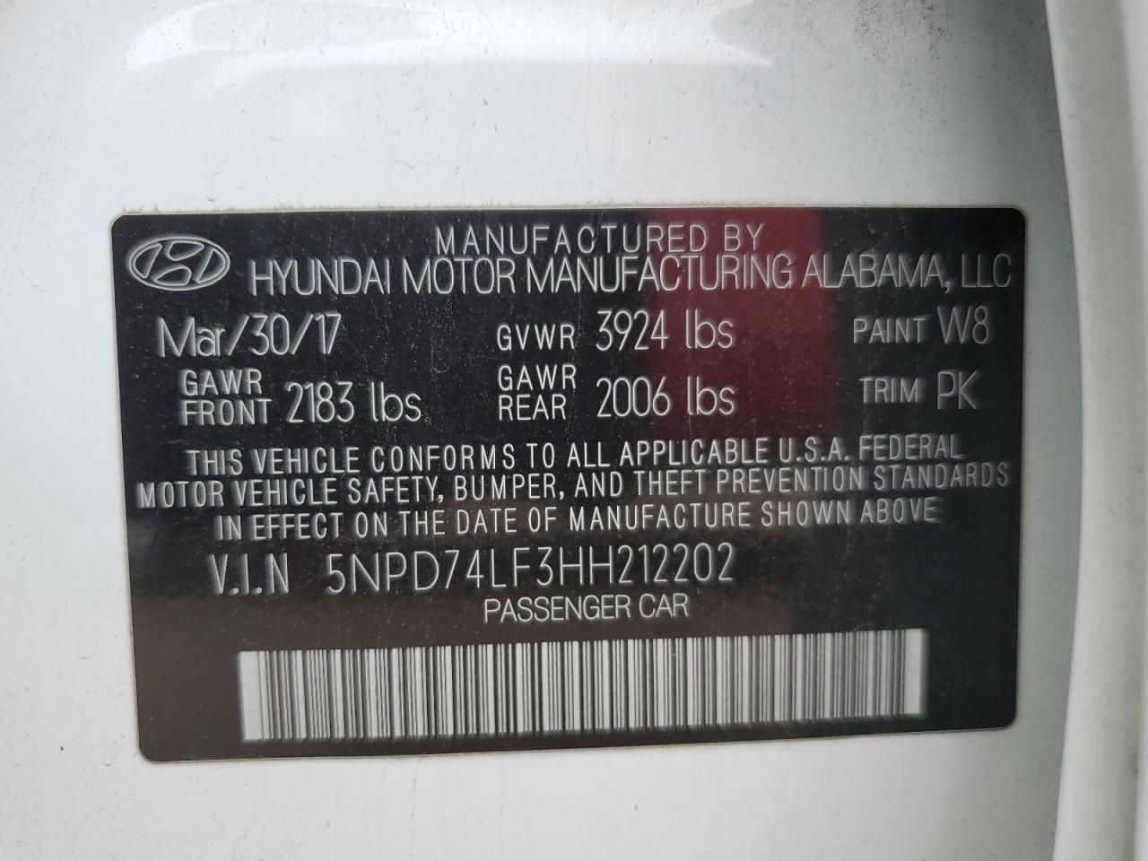 2017 Hyundai Elantra - Image 13