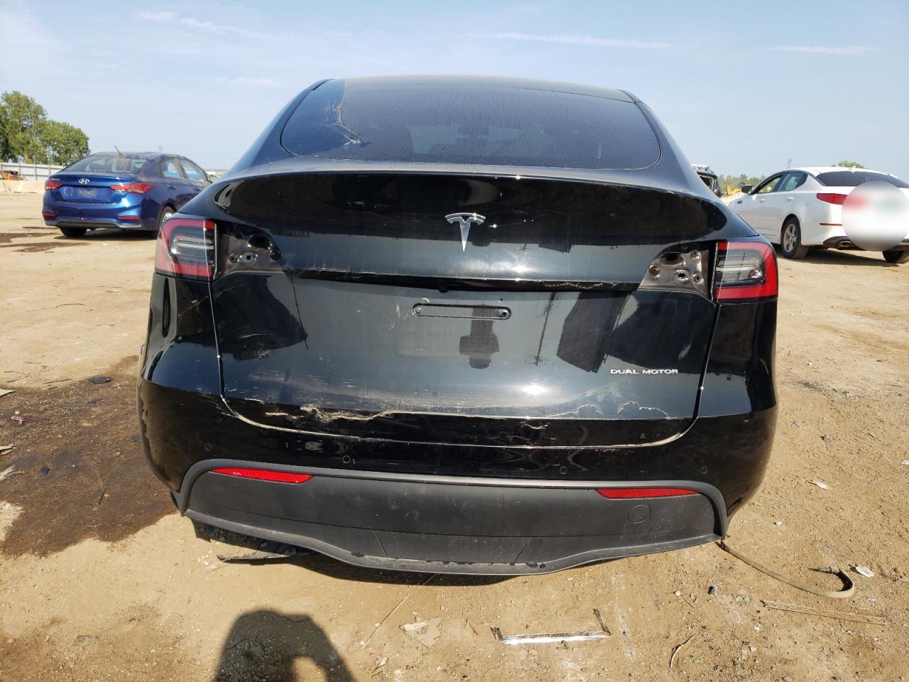 7SAYGDEE5NA008775 2022 Tesla Model Y