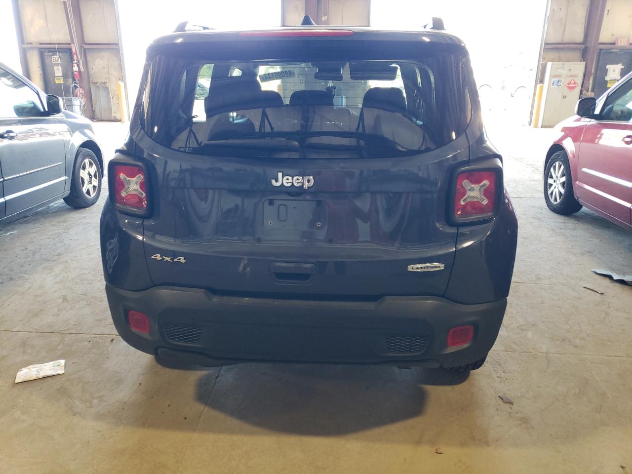 ZACNJDB19NPN70576 2022 Jeep Renegade Latitude