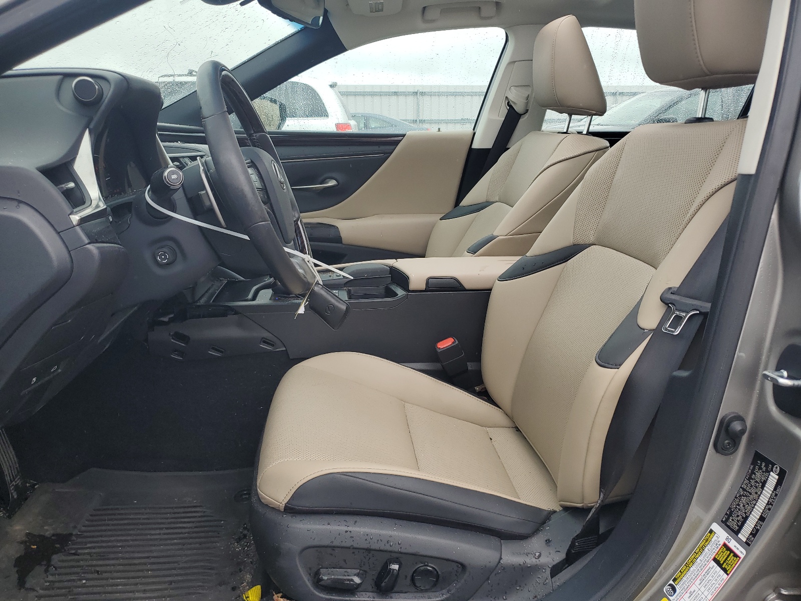 58AD21B18LU011868 2020 Lexus Es 300H