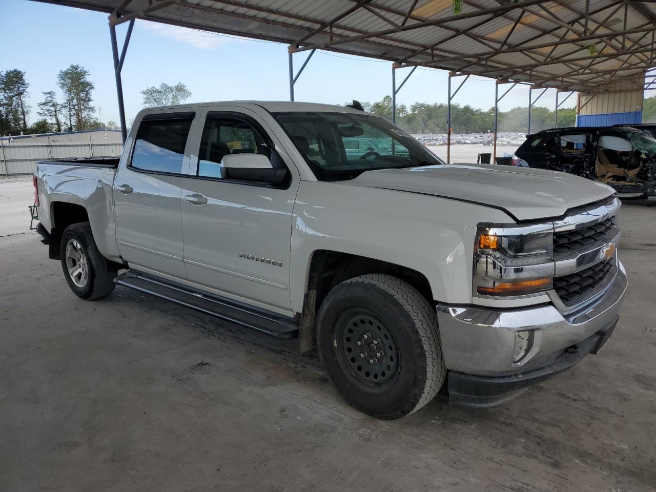 3GCUKREC6HG237716 2017 Chevrolet Silverado K1500 Lt